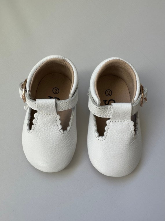 kærtegn Afvise højde Special Sale SIZE 2 Soft-sole Baby Mary Jane White Starbie - Etsy