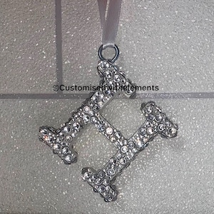 Letra inicial de cristal de diamantes de imitación para espejo retrovisor del coche, colgante, accesorio ostentoso, regalo para pase