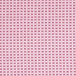Op de afbeelding: Een close-up van een roze en witte gingham stof met een liniaal die van 81 tot 127 cm meet.