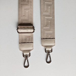 Taschengurt Taschenriemen grafisches Muster 3D- natur - cremeweißes Leder - silber Schnallen