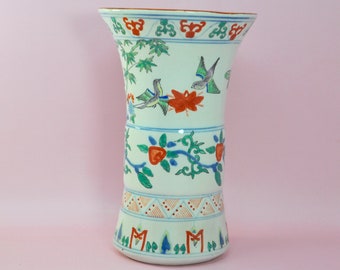 Chinoiserie vase, oriental vase, wucai