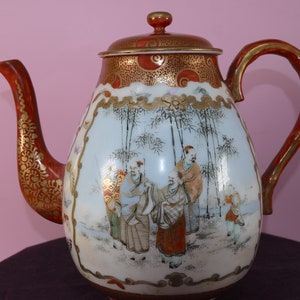 Kutani Porcelain Teapot, Japanese teapot