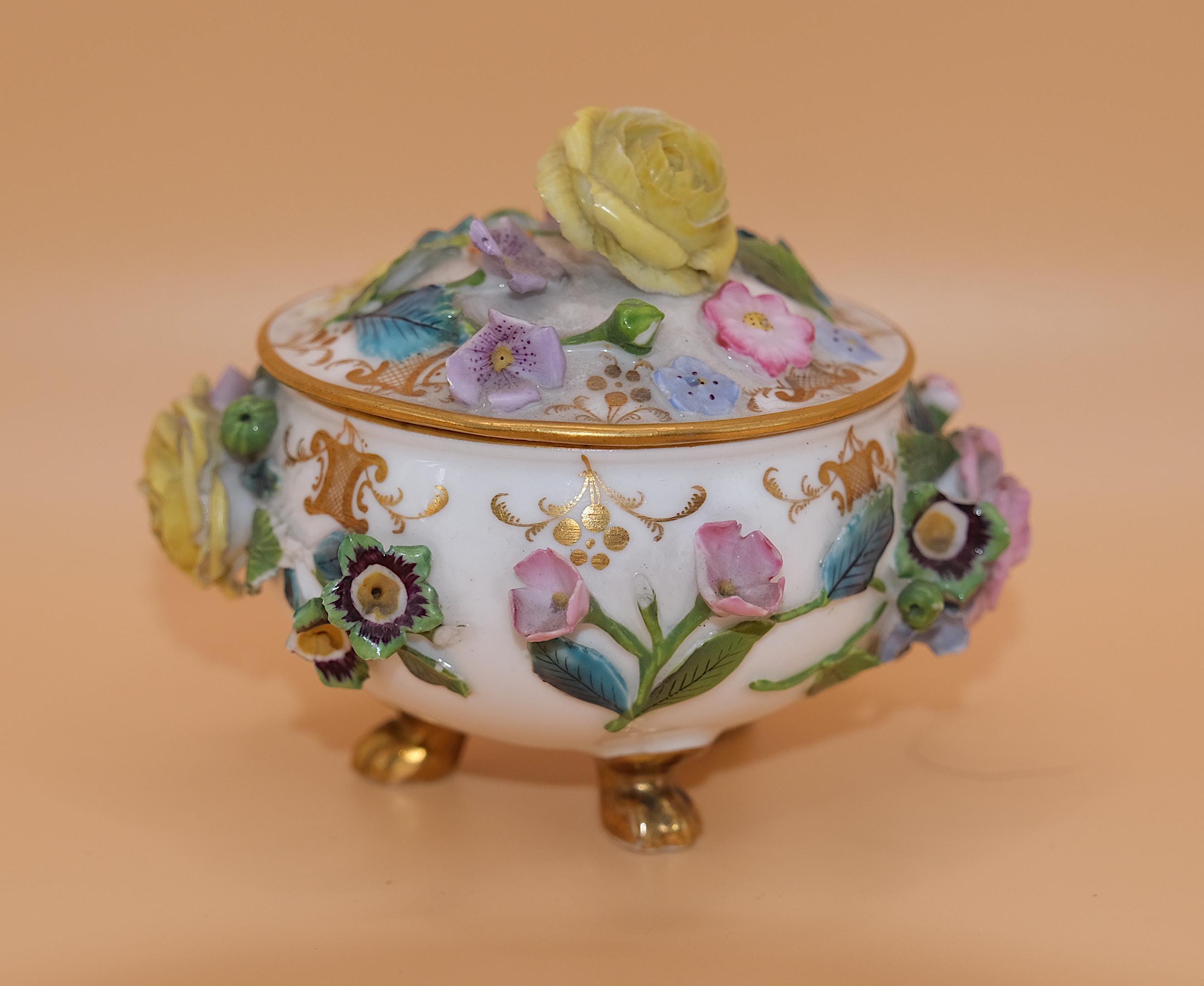 【Coalport】アンティーク　プレート　花柄　透かし Coalport】アンティーク プレート 花柄 透かし Coalport】アンティーク