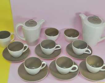 Juego de té retro, juego de café moderno de mediados de siglo, Poole Pottery bicolor Mushroom y sepia