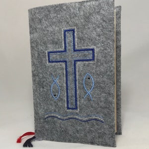 God's praise cover cross fish prayer book cover made of personalized felt image 1