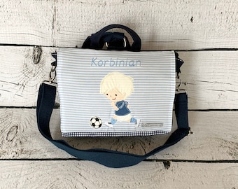 Kindergartenrucksack Junge Fußball Kindergarten Kindergartentasche Tasche Kita Fußballjunge personalisiert