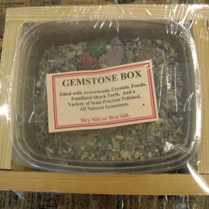 Gemstone Mine Kit, Sifter Box, Mining, Arrowhead, Quartz Crystal, Fossil, Shark Teeth, Natural, Wet Dry Sift, Artifact, FREE SHIP