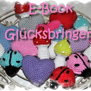 E-book crochet pattern pendant lucky charm image 1