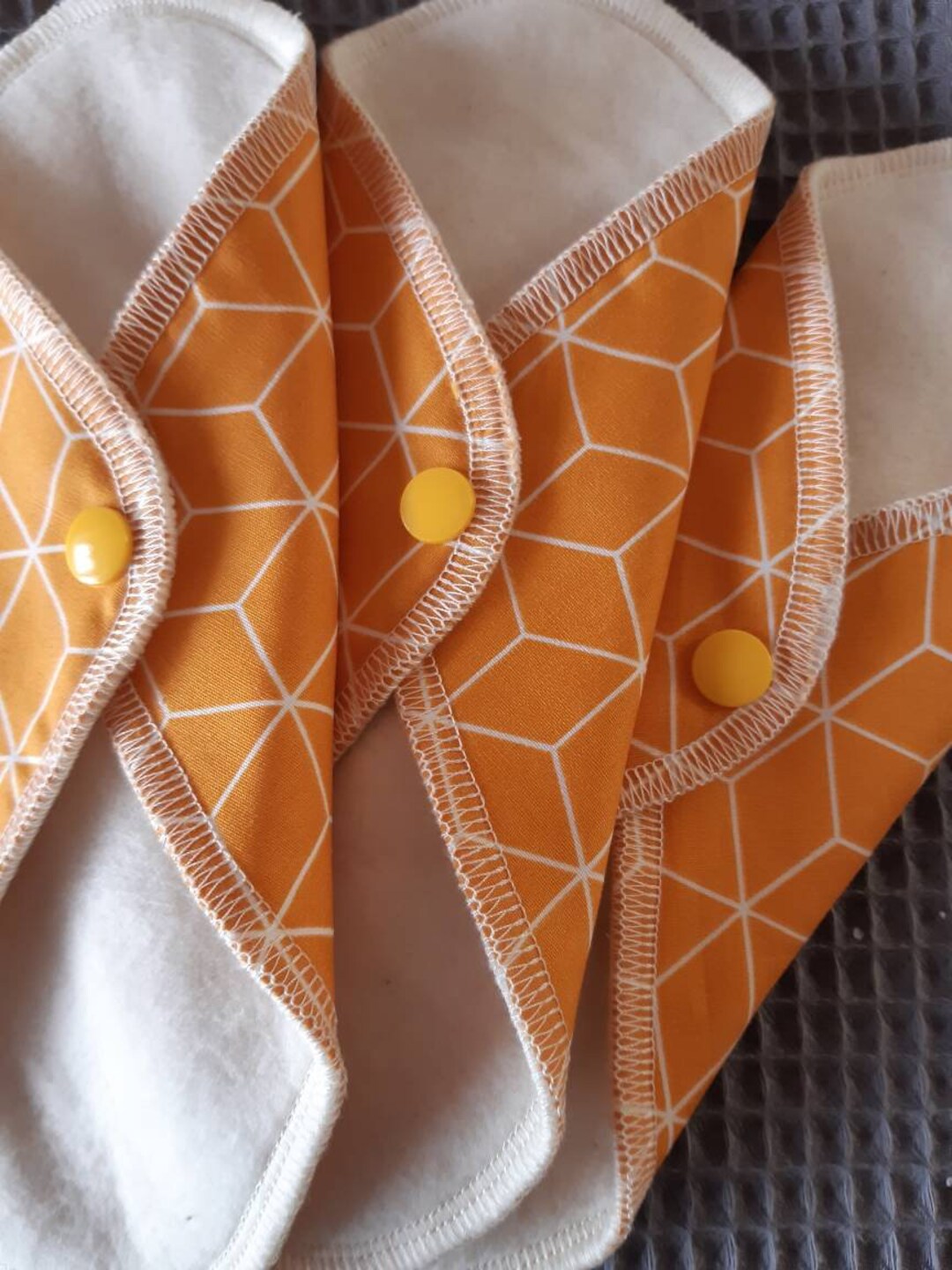 Panty Liners // Cloth Pads // Alternative Monthly Hygiene // Etsy UK