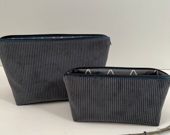 Toiletry bag set