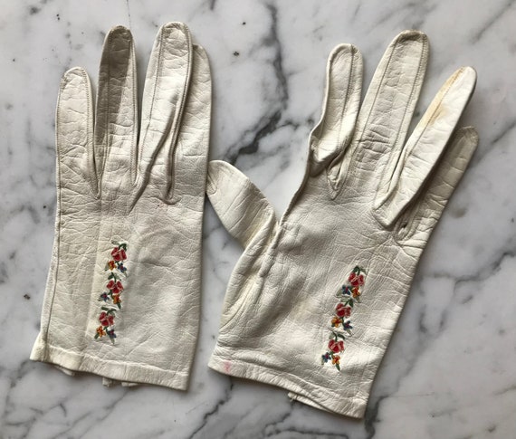 Leather sale gloves paris