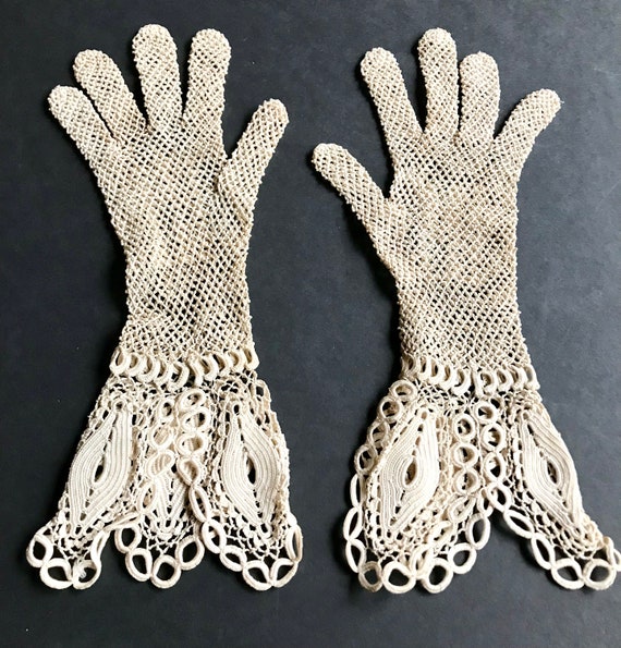 Antique Edwardian Crochet Vintage Gothic Gloves - image 2