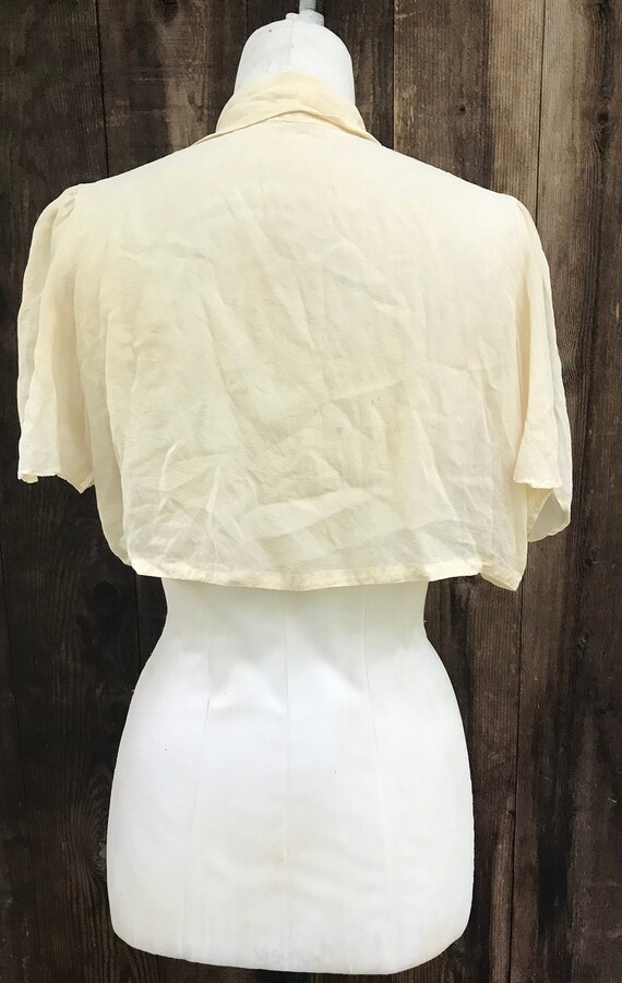 Vintage Cropped Silk Bed jacket Lingerie Top - image 4