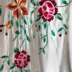 Antique 1920's 30's Raw Silk Japanese Embroidered Handmade Kimono Robe Stunning image 1