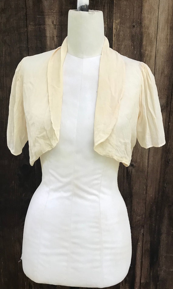 Vintage Cropped Silk Bed jacket Lingerie Top - image 2