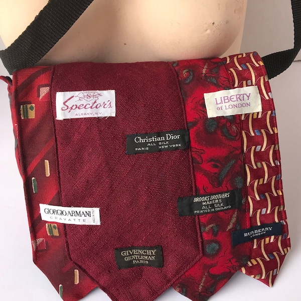 necktie purse