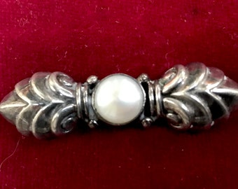 Vintage Art Deco Silver with Pearl Brooch Sterling Pin