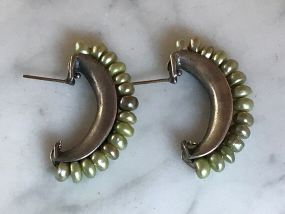 Handcrafted silver sea pearl pierced earrings hal… - image 2