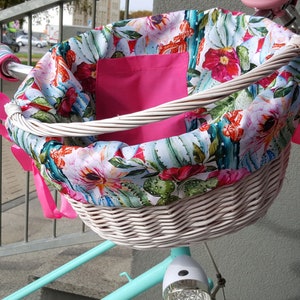bike basket with insert cacti