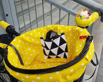 bicycle basket with yellow insert