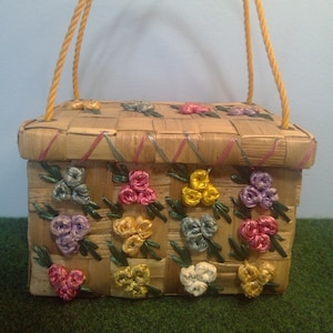 Vintage tejido ratán/bambú cesta bolso sisal cuerda mango y coloridas flores de rafia