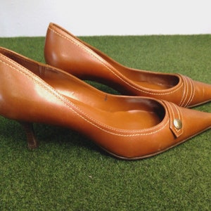 size 10 kitten heels