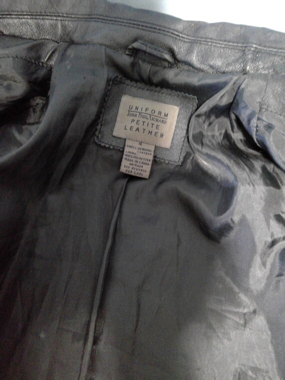 Vintage Modern Uniform John Paul Richard Petite Lea… Gem