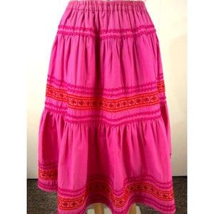 BETSEY JOHNSON Y2K Vintage Betsey Johnson Fuchsia Pink Tier Boho Chic Embroidery Skirt Size S