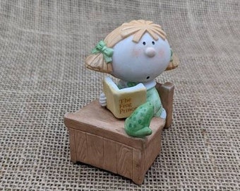 Bumpkins Figurine, Girl with Pig Tails at Desk with Frog, Frog Prince, George Good Design, Fabrizio