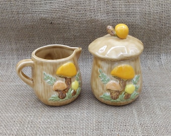 Juego de cremera y azucarero con forma de hongo vintage de 1974: decoración de cerámica kitsch