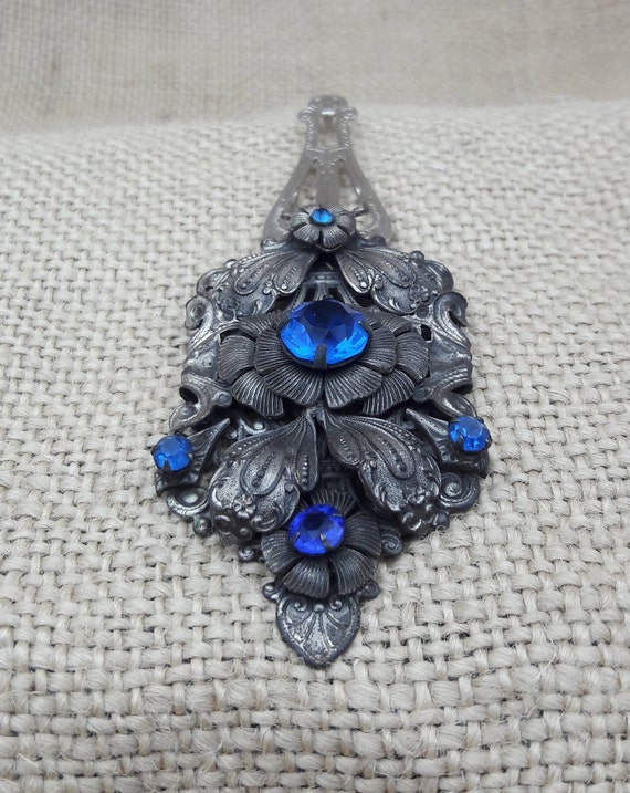 Dress Clip, Fur Clip, Silver with Blue Rhinestones - image 4