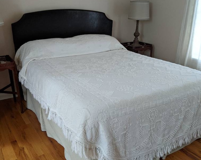 Bates Candlewick Chenille Bedspread Washington's Etsy