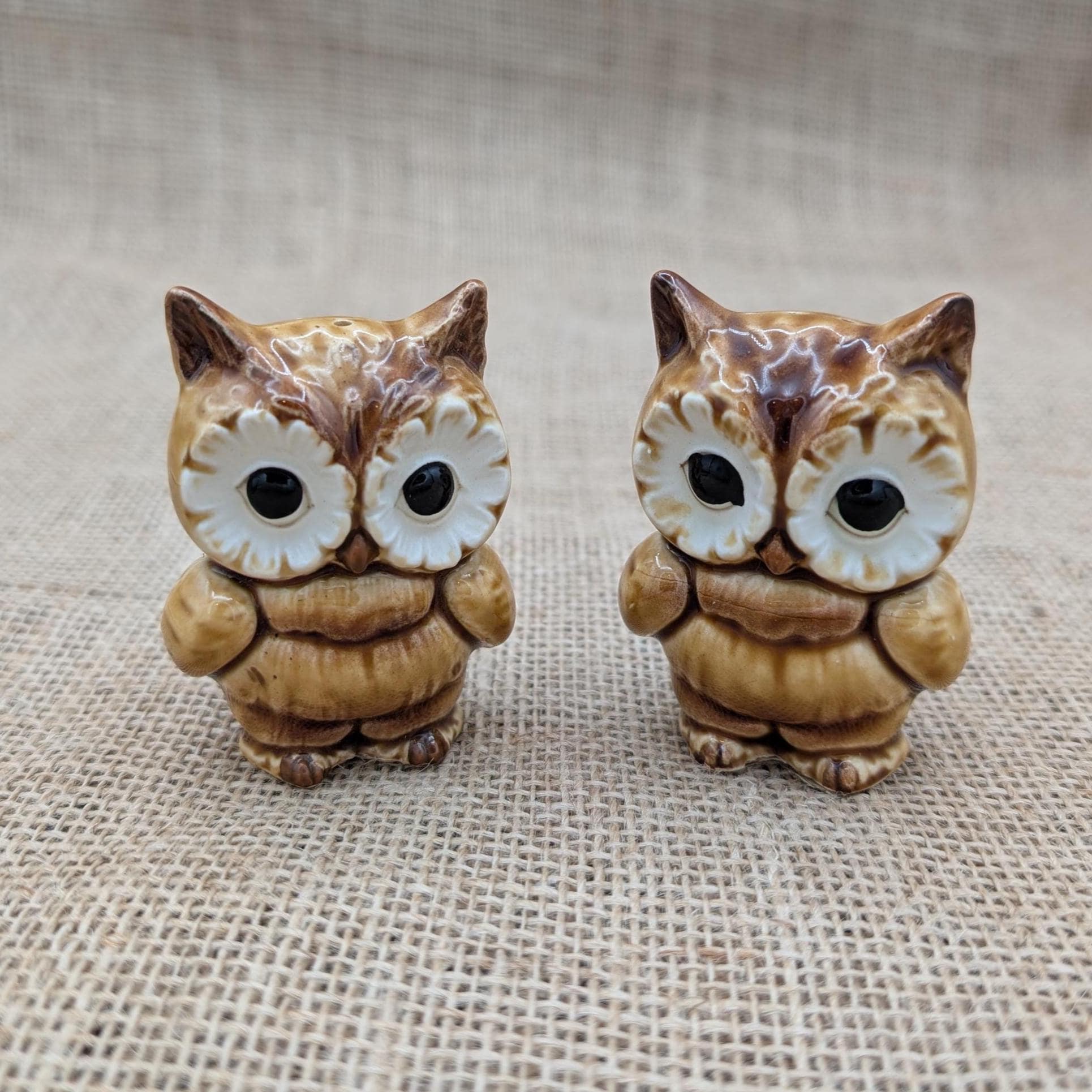 OWl 廃盤　デモ Vintage Lefton Owl Salt & Pepper Shakers: Flower Eyes, Made in