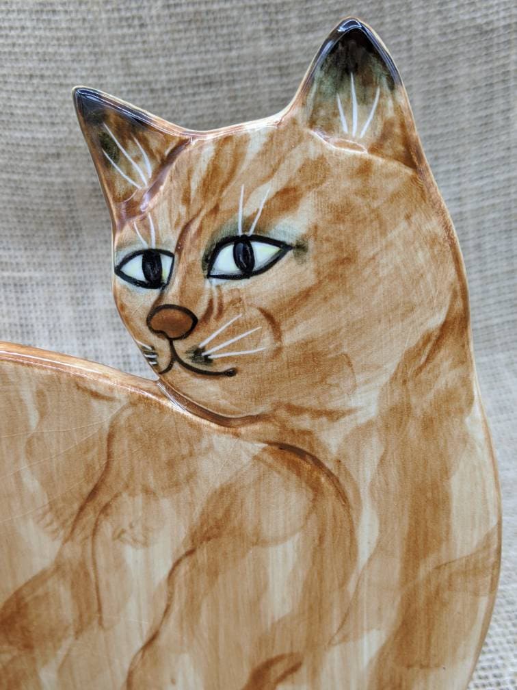 Mann Ceramic Striped Orange Cat Kitten, Flat Curved Ceramic