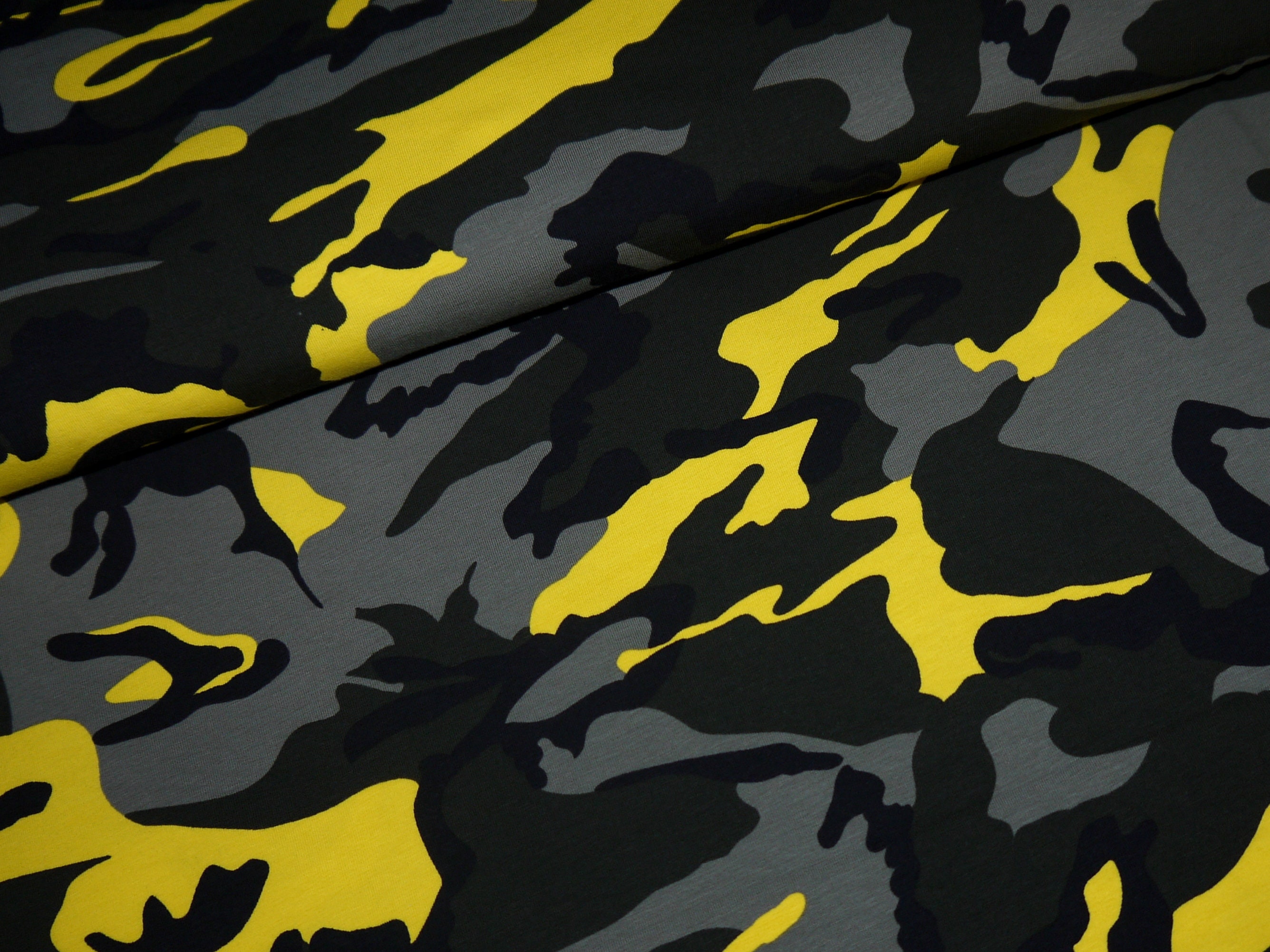 13.98 Euros/meter Jersey Camouflage Black Yellow Gray 13.98 Euros/meter Jersey Camouflage Black Yellow Gray