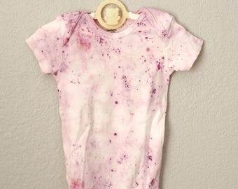 Bodysuit short sleeve, natural dye, natural dye with plants, embroidery clothes, baby bodysuit, organic cotton, gift for babies