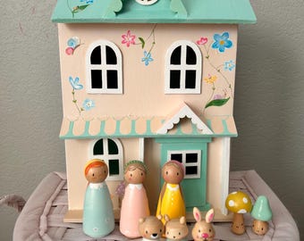 DollHouse, Waldorf Toys, dollhouse for kids, toys for toddler, birthday gift for toddler, Waldorf gifts, Wooden toys, Wooden dolls