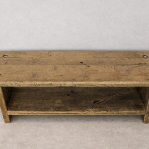 Houten bank gemaakt van dikke steigerplanken, bank voor hal of slaapkamer, meubelen van constructiehout, upcycled meubelen, tuinbank, hergebruikt hout afbeelding 4