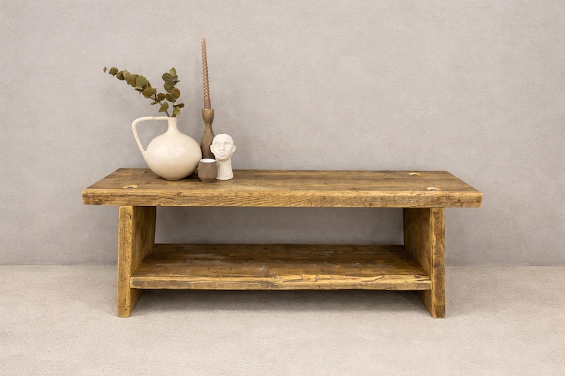Houten bank gemaakt van dikke steigerplanken, bank voor hal of slaapkamer, meubelen van constructiehout, upcycled meubelen, tuinbank, hergebruikt hout afbeelding 1