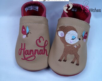 Crawling shoes, leather slippers, deer with butterfly, name, customizable