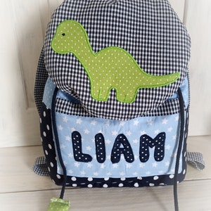 Kindergarten-Rucksack mit Wunschnamen und Dino Bild 2