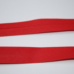 3m Schrägband rot Baumwolle 18 mm ab 3 Meter EUR 1,30/m Baumwoll-Schrägband vorgefalzt gefalzt Bild 1