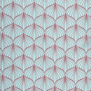 Puede incluir: Un patr&oacute;n repetitivo de formas estilizadas en forma de l&aacute;grima en un tono rojo intenso sobre un fondo azul claro. El dise&ntilde;o presenta l&iacute;neas finas y curvas que irradian desde la base de cada forma, creando un efecto geom&eacute;trico texturizado. Este patr&oacute;n es adecuado para tela o papel pintado.