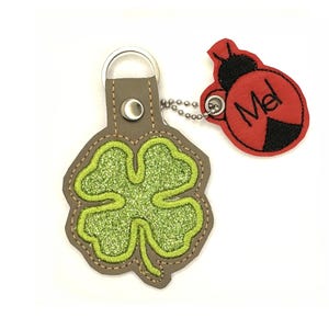 Clover Keyring Name Pendant Personalised snaptag Backpack Name Tag Suitcase Tag School Bag School Bag School Bag