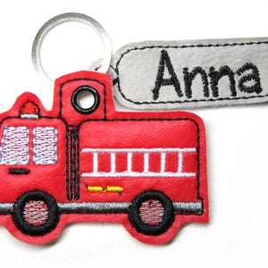 Porte-clés pompier voiture nom de voiture pendentif porte-clés sac à dos nom étiquette valise étiquette sac d'école personnalisé