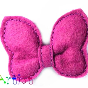 Baby / Toddler hair clip image 1