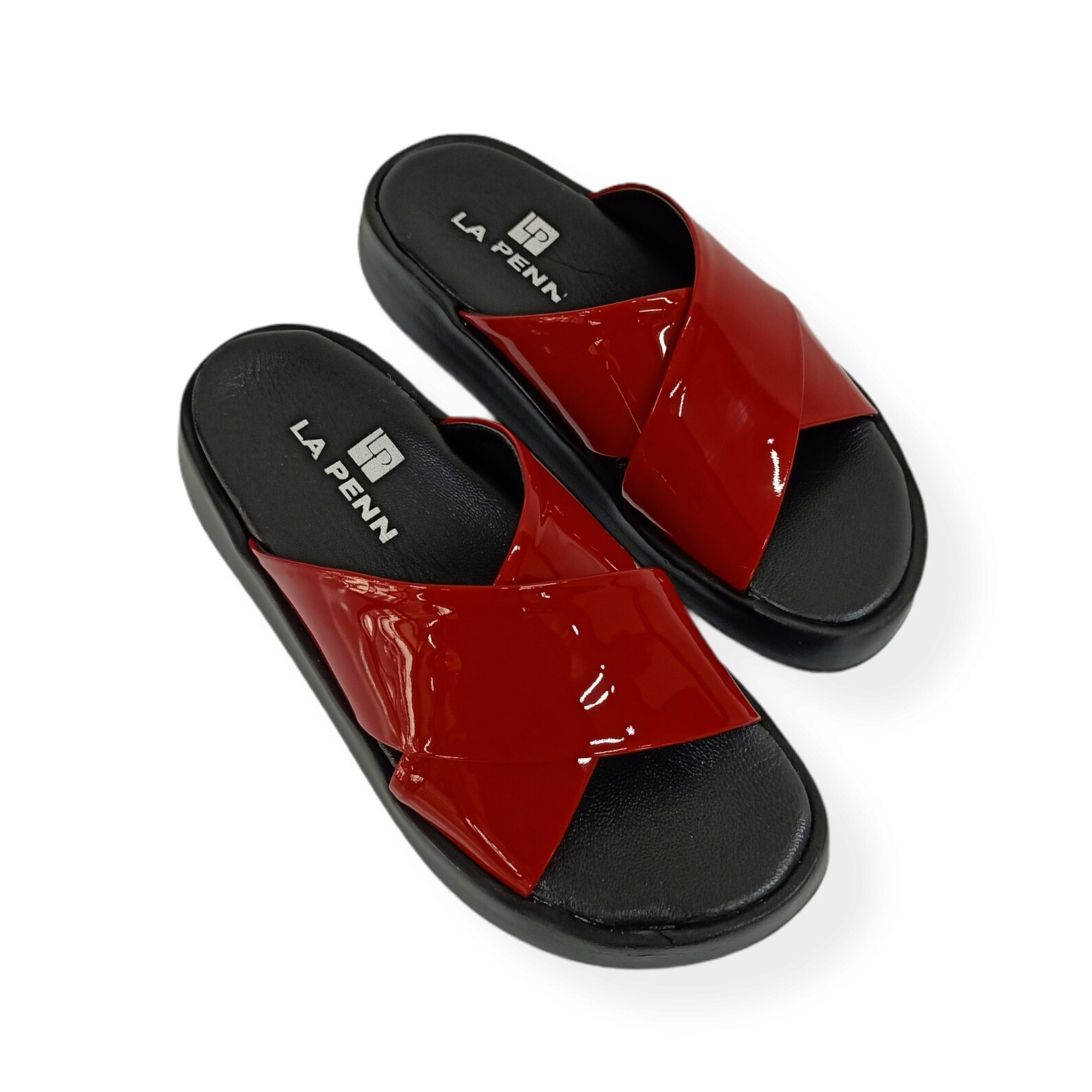 red flat slippers