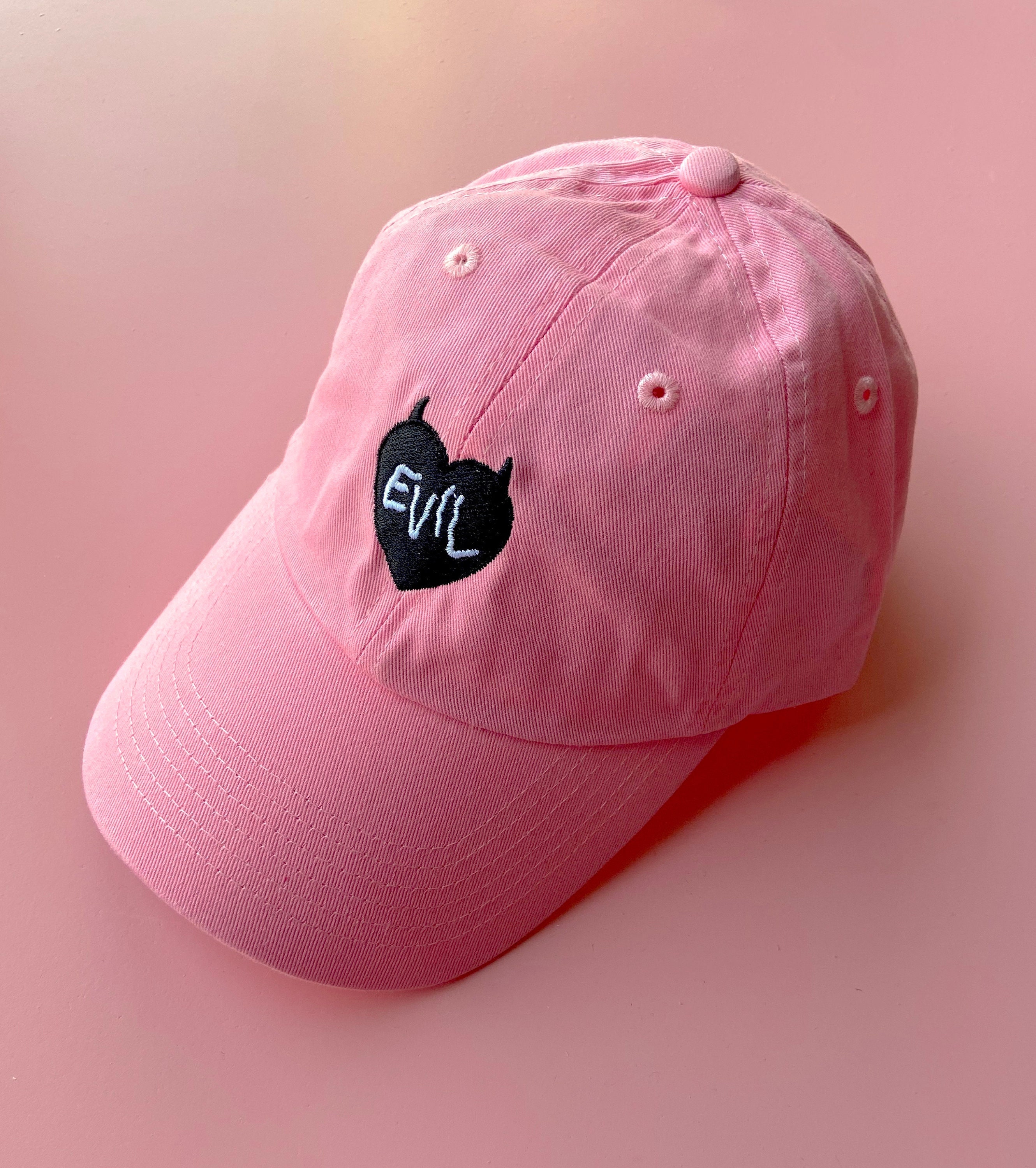 Limited Edition Pink Heart Cap Lovely Heart Embroidery Hat main image 2