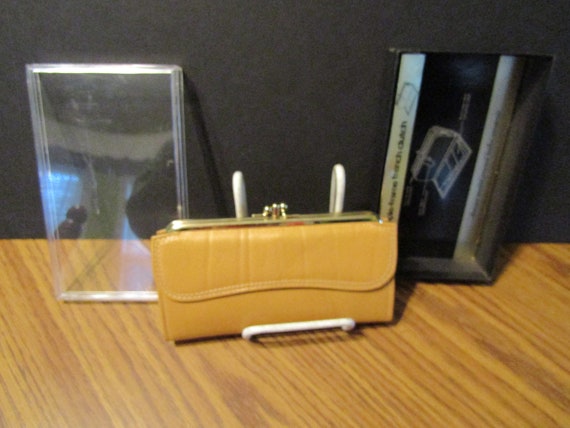 Vintage Amity Triple Frame Woman's Clutch/Leather… - image 5