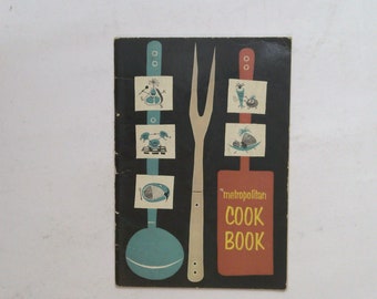 Rare Vintage 1953 Metropolitan Cook Book 0124